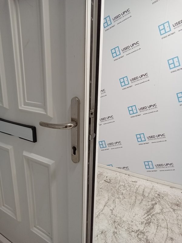 Used White Upvc Front Door 930mm x 2170mm 0804 - Image 5