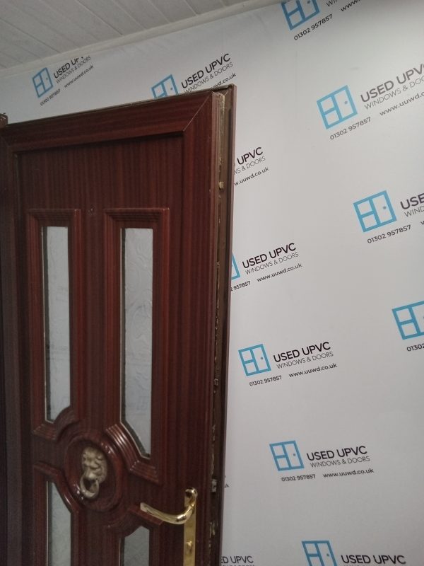 Used Woodgrain Upvc Front Door 865mm x 2095mm 0441 - Image 4