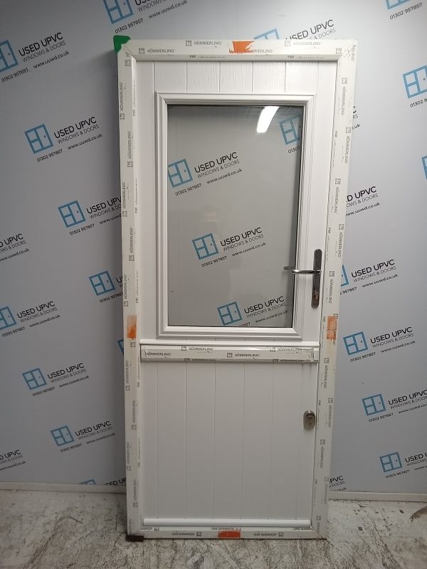 Brand New White Composite Barn Door 890mm x 2070mm ND37
