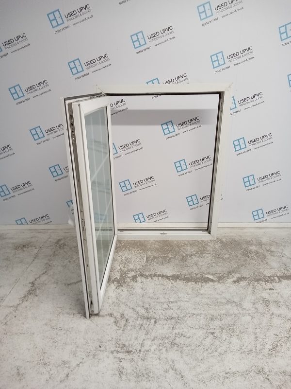 Used White Upvc Tilt And Turn Window 915mm x 1190mm LW0021 - Image 3