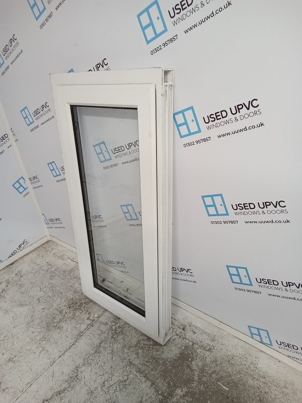 Used White Upvc Window 590mm x 1210mm W0051 - Image 4