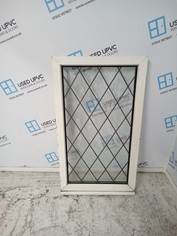 Used White Upvc Window 560mm x 990mm W0072