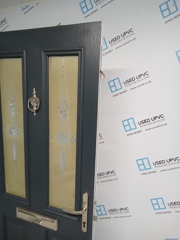 Used Anthracite Grey Composite Front Door 900mm x 2045mm 0635 - Image 4