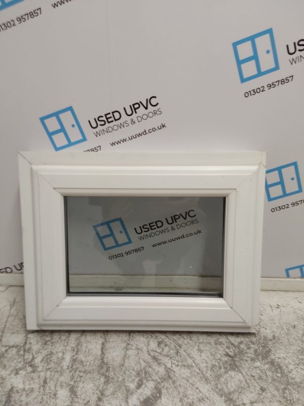 Used White Upvc Window 605mm x 465mm W0116