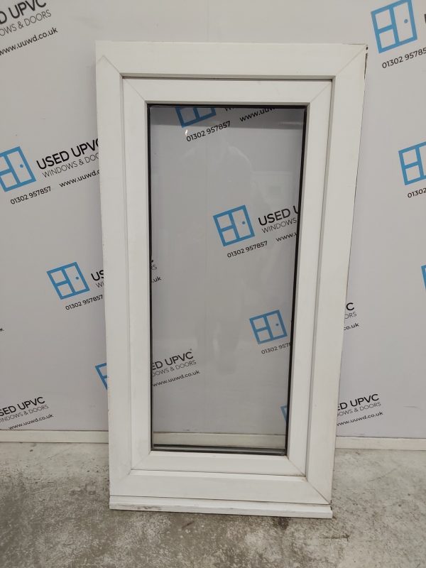 Used White Upvc Tilt And Turn Window 600mm x 1180mm W0123