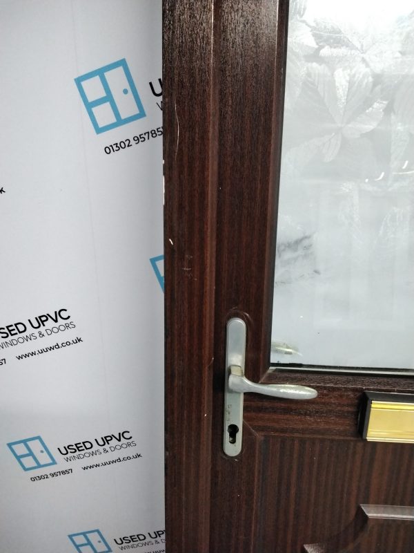 Used Woodgrain Upvc Front Door 890mm x 2095mm 0009 - Image 6