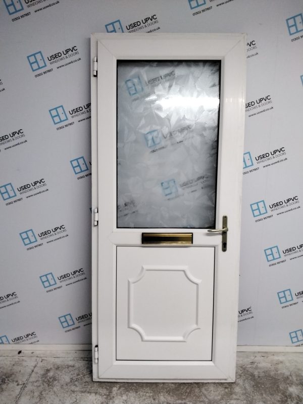 Used Woodgrain Upvc Front Door 890mm x 2095mm 0009 - Image 2