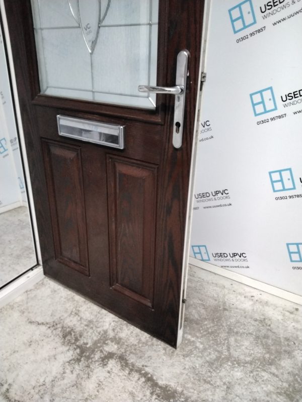 Used Brown Composite Front Door 900mm x 2050mm 0015 - Image 5