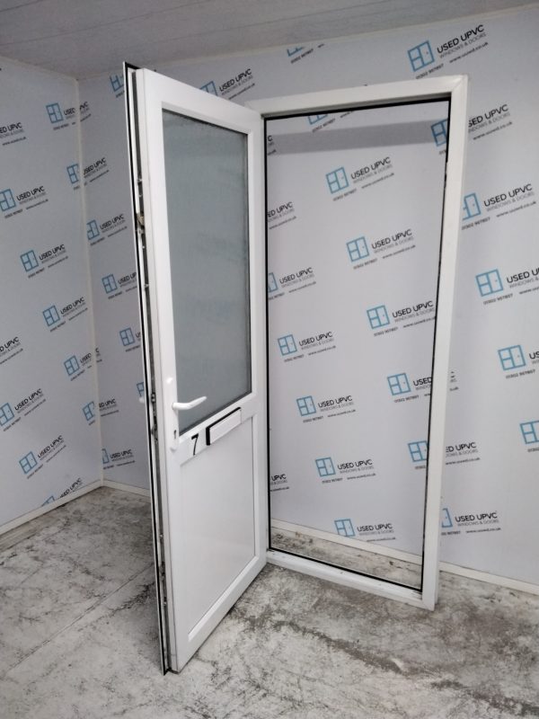 Used White Upvc Front Door 880mm x 2085mm 0098 - Image 3