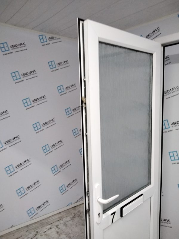 Used White Upvc Front Door 880mm x 2085mm 0098 - Image 4