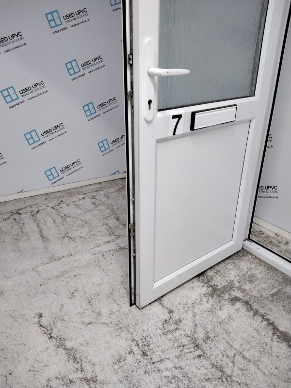 Used White Upvc Front Door 880mm x 2085mm 0098 - Image 5