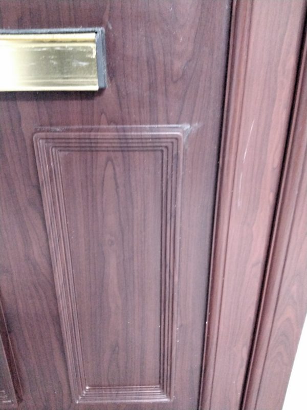 Used Rosewood Upvc Front Door 910mm x 2045mm 0099 - Image 8