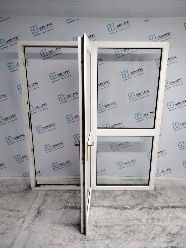Used White Upvc Door And Side Panel 1800mm x 2035mm DS005 - Image 3