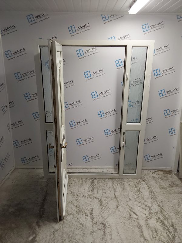 Used White Upvc Front Door And Side Panels 1525mm x 2030mm DS008 - Image 3
