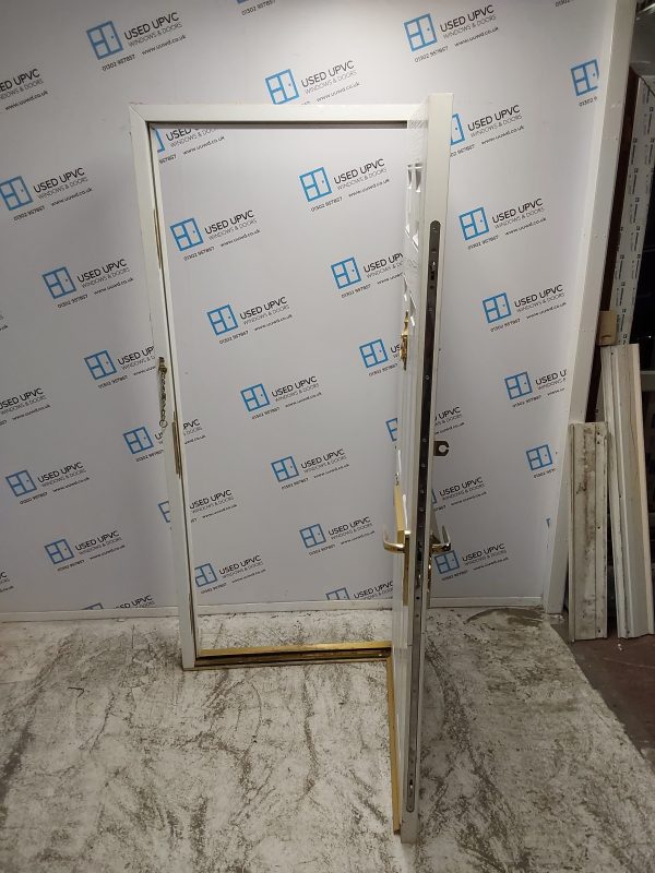 Used White Composite Front Door 900mm x 1980mm 0128 - Image 3