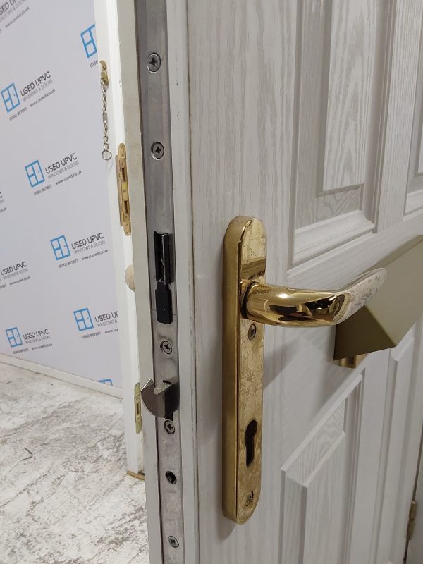 Used White Composite Front Door 900mm x 1980mm 0128 - Image 7