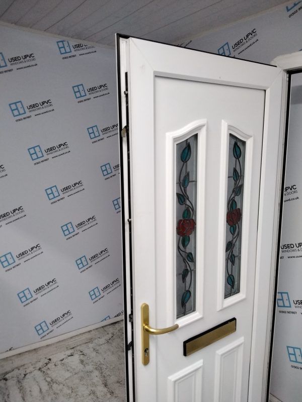 Used White Upvc Front Door 920mm x 2025mm 0131 - Image 4