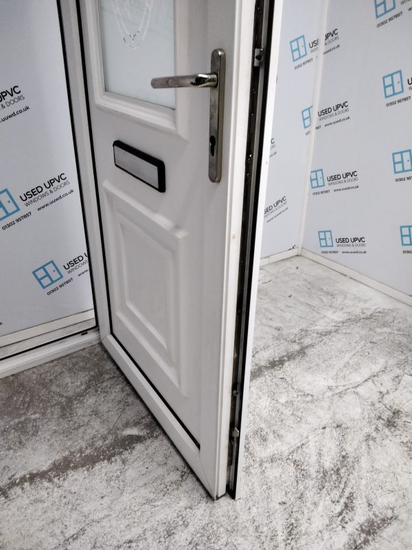 Used White Upvc Front Door 920mm x 2020mm 0077 - Image 5