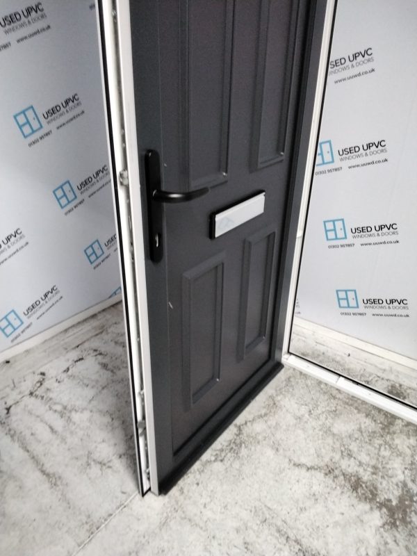 Used Anthracite Grey Upvc Front Door 905mm x 2060mm 0197 - Image 5