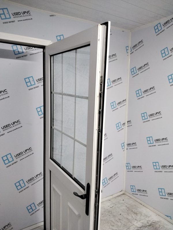 Used White Upvc Back Door 890mm x 2020mm 0198 - Image 4