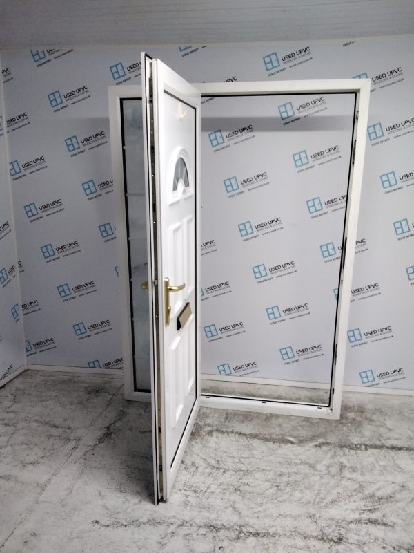 Used White Upvc Front Door And Side Panel 1470mm x 2055mm DS007 - Image 3