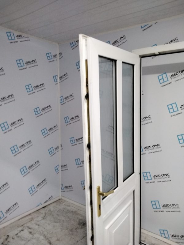 Used White Upvc Back Door 855mm x 2030mm 0204 - Image 4