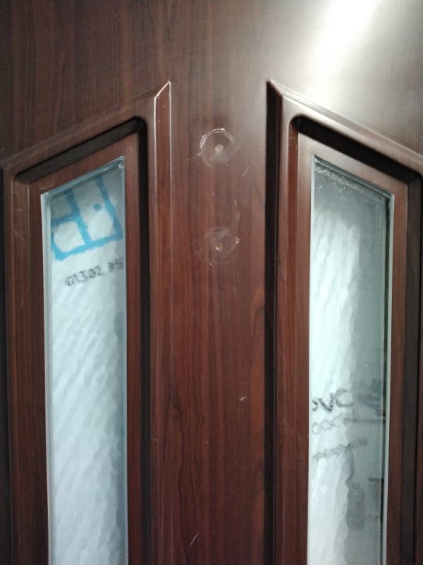 Used Rosewood Upvc Front Door 880mm x 2020mm 0022 - Image 7