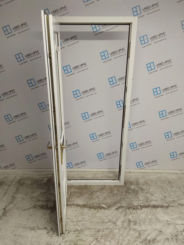 Used White Upvc Front Door 860mm x 2025mm 0270 - Image 3