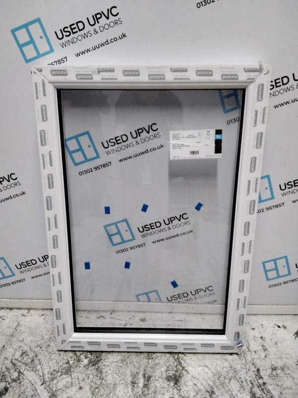 Brand New White Upvc Window 640mm x 920mm C7035 - Image 2