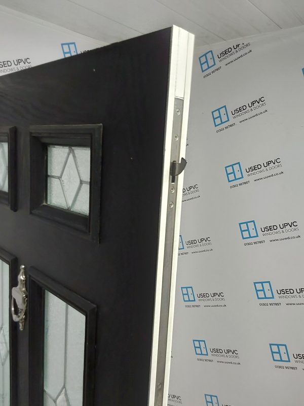 Used Black Composite Front Door 995mm x 2040mm 0222 - Image 5