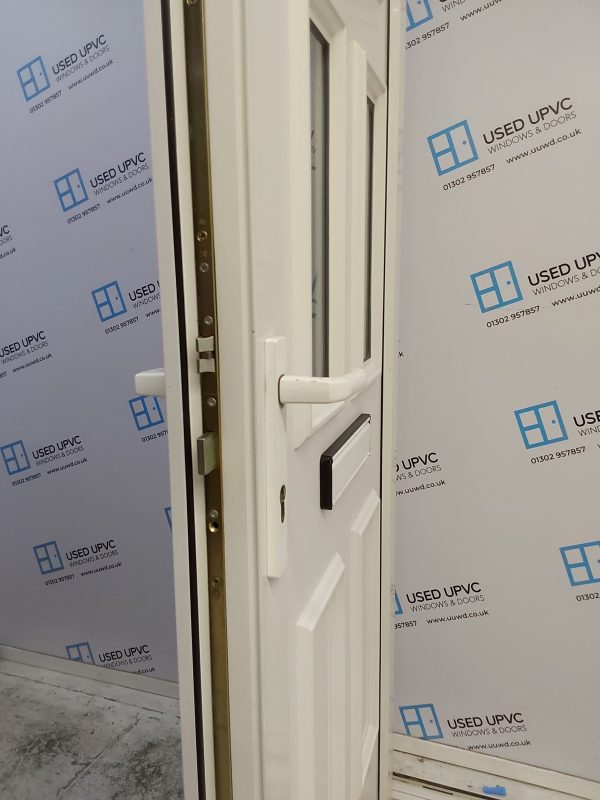 Used White Upvc Front Door 890mm x 2070mm 0372 - Image 5
