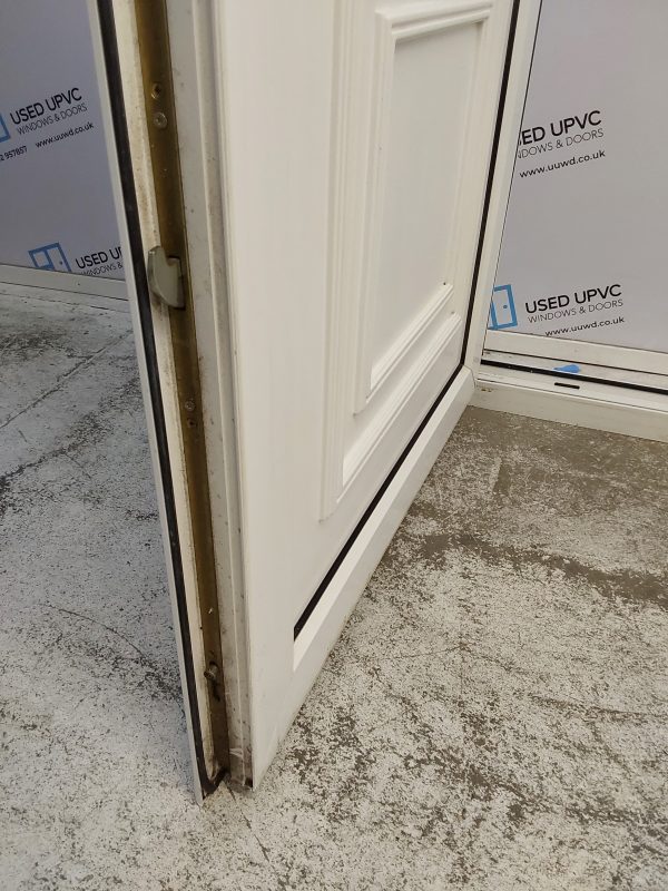 Used White Upvc Front Door 955mm x 2095mm 0047 - Image 8