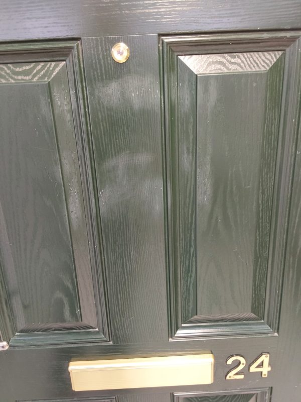 Used Green Composite Front Door 910mm x 2065mm 0496 - Image 4