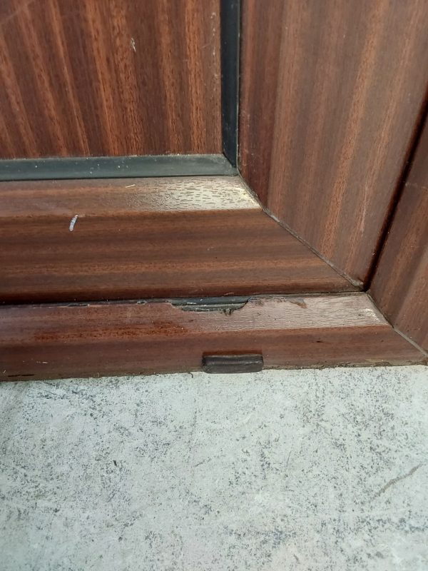 Used Woodgrain Upvc Front Door 865mm x 2130mm 0354 - Image 3