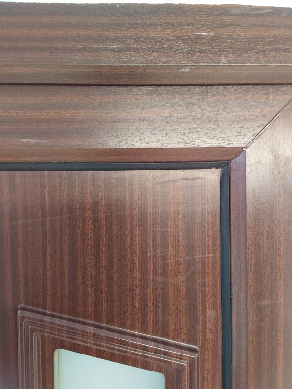 Used Woodgrain Upvc Front Door 865mm x 2130mm 0354 - Image 4