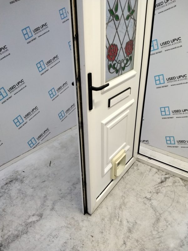 Used White Upvc Front Door 920mm x 2030mm 0505 - Image 5