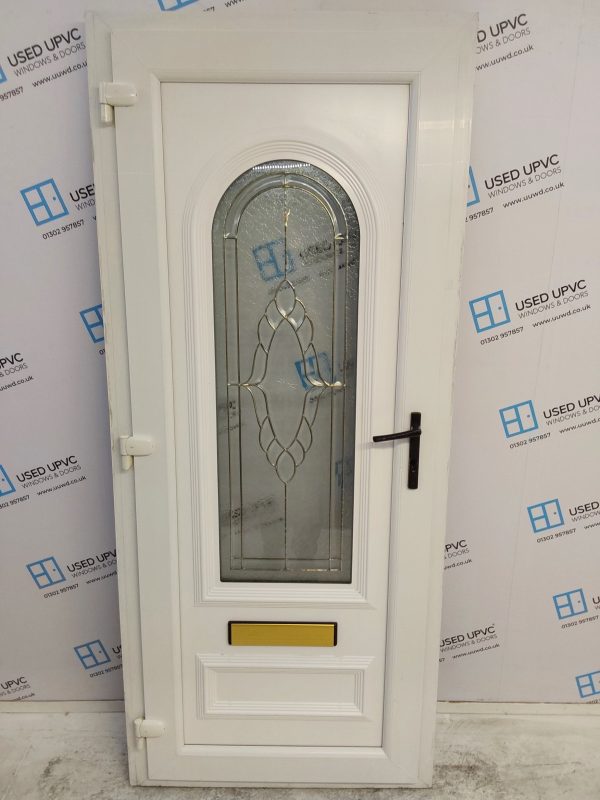 Used Woodgrain Upvc Front Door 890mm x 2060mm (reduce to 870mm) 0226 - Image 2