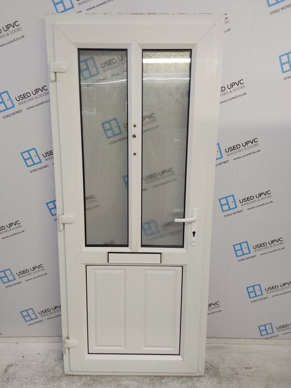 Used White Upvc Front Door 870mm x 2055mm 0526 - Image 2