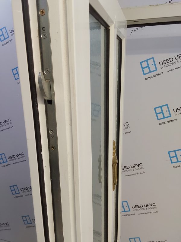 Used White Upvc Front Door 870mm x 2055mm 0526 - Image 4