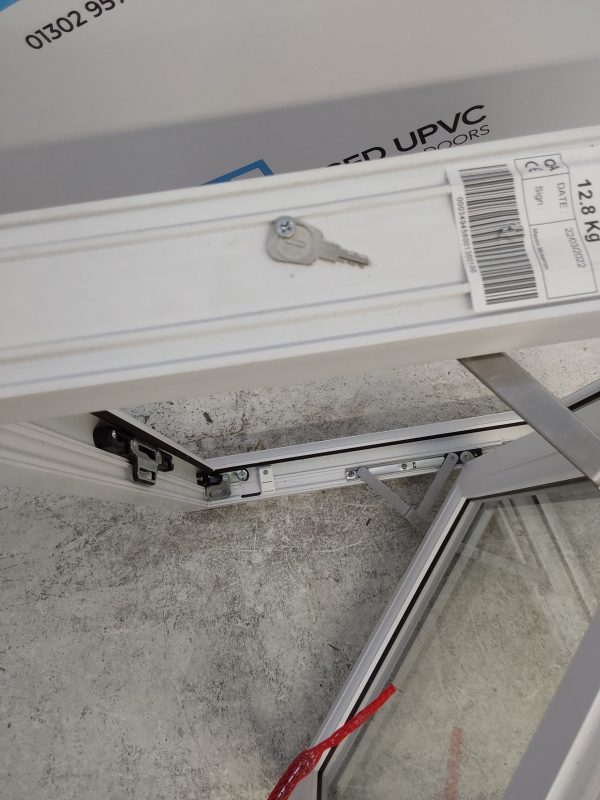 Brand New White Upvc Window 600mm x 770mm C7064 - Image 5