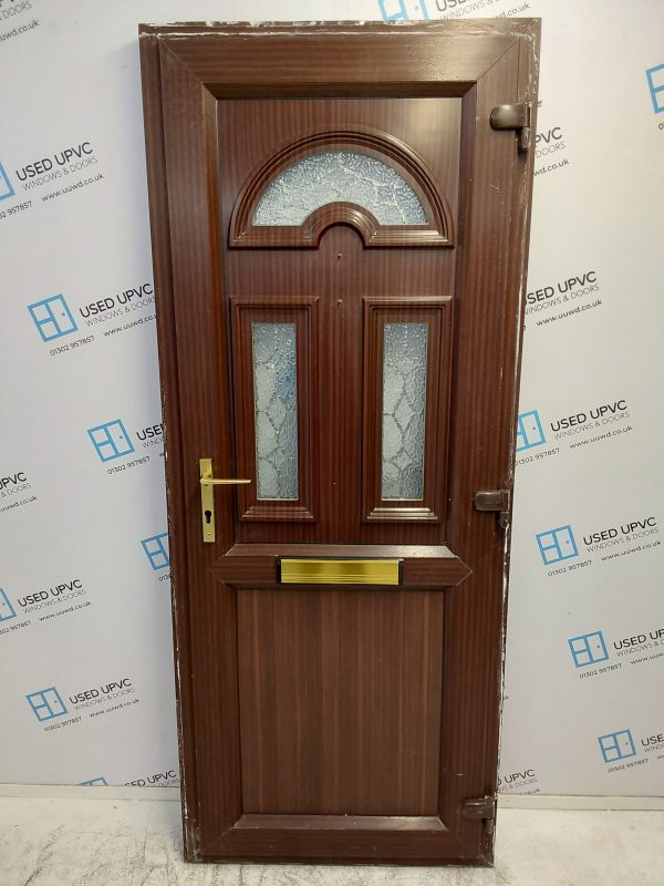 Used Woodgrain Upvc Front Door 830mm x 2050mm 0021 - Image 2