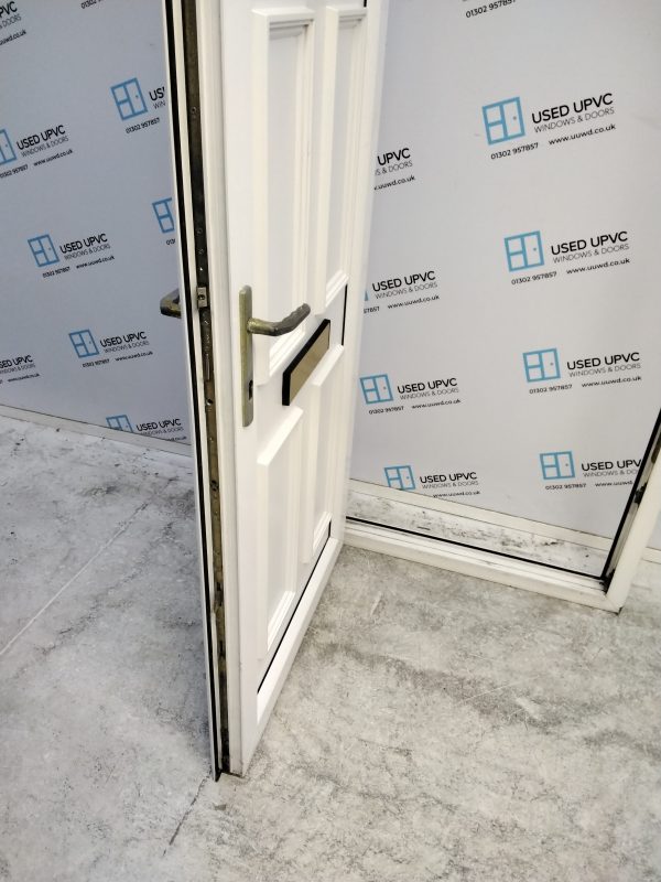 Used White Upvc Outward Opening Front Door 890mm x 2025mm 0329 - Image 5