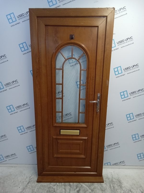 Used Oak Upvc front Door 900mm x 2100mm 0500