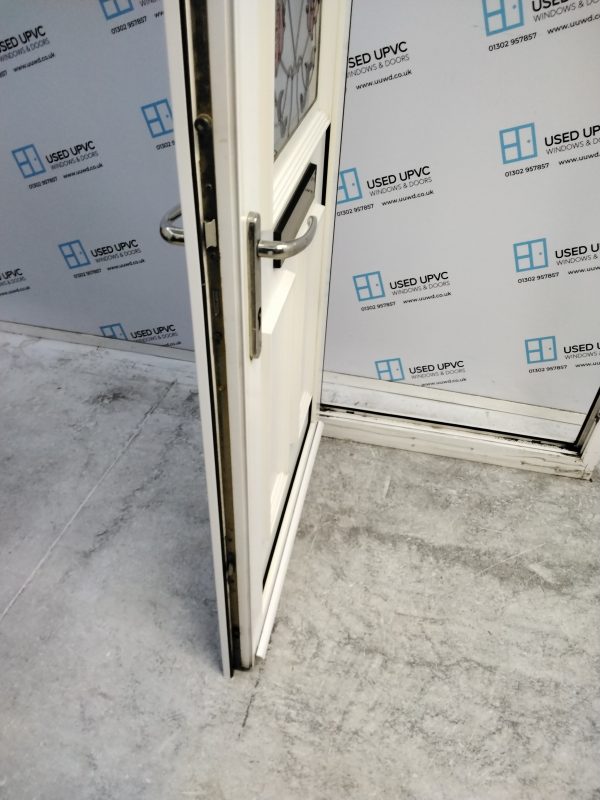 Used White Upvc Front Door 940mm x 2100mm (Reduce To 925mm x 2100mm) 0652 - Image 5