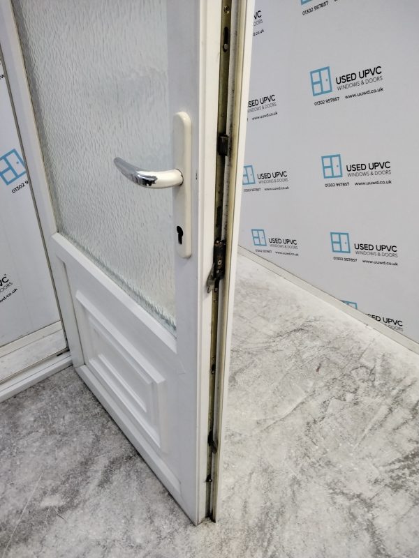 Used White Upvc Back Door 905mm x 2060mm (Reduce To 885mm x 2060mm) 0662 - Image 5