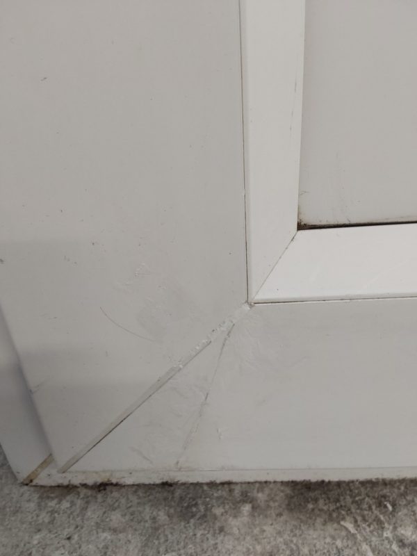 Used White Upvc Front Door 880mm x 1930mm 0569 - Image 4