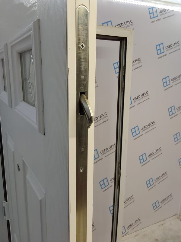 Used Chartwell Green Composite Front Door 920mm x 2060mm 0586 - Image 7