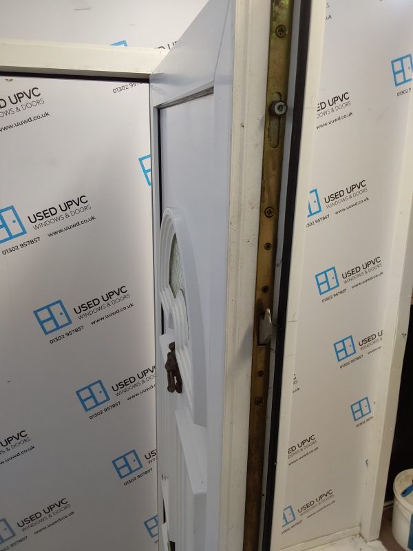 Used White Upvc Front Door 900mm x 2045mm 0133 - Image 4