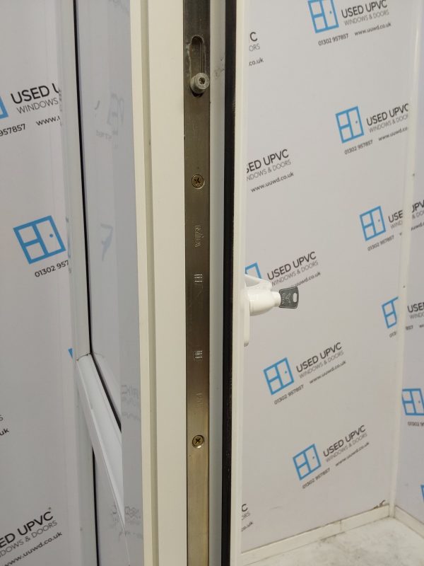 Used White Upvc Back Door (outwards opening) 695mm x 2000mm 0107 - Image 5