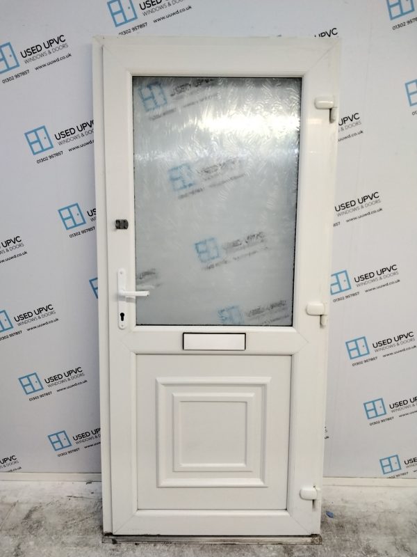 Used White Upvc Front Door 930mm x 2020mm 0704 - Image 2